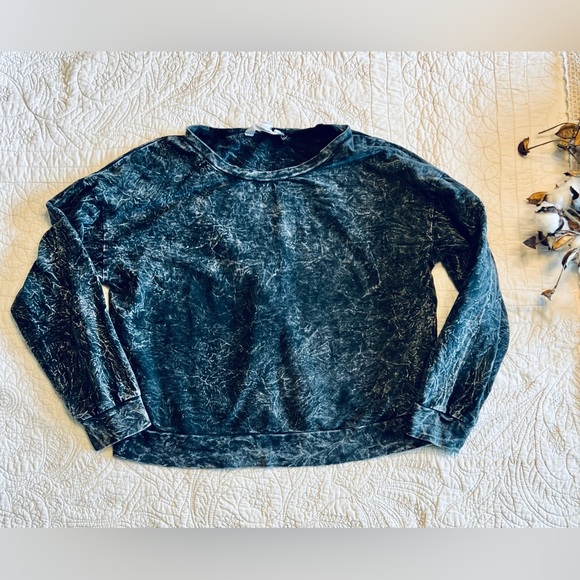 BB Dakota x Steve Madden Black Acid Wash Cropped Sweatshirt Size Medium - Picture 4 of 11